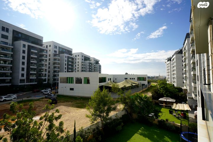 דירה, מוטה גור, גליל ים (מתחם הכוכבים), הרצליה