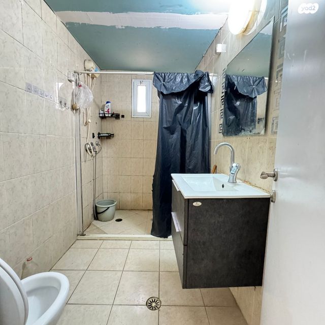 דירה, סן דייגו, קיבוץ גלויות, קרית מלאכי