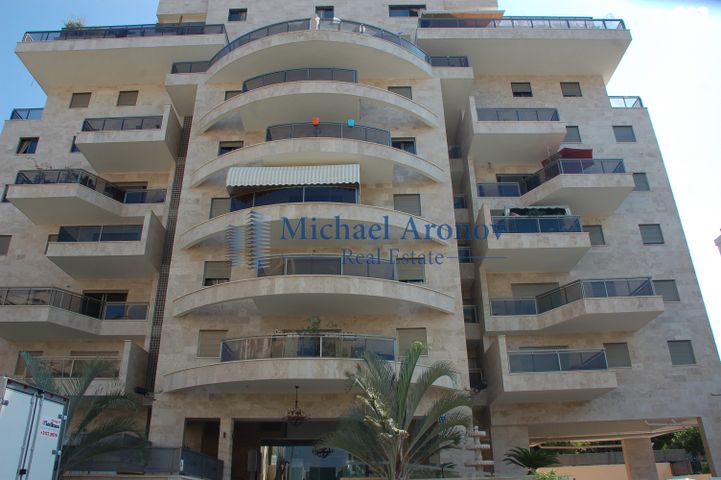 דירה, בילינסון 12, צפון מערב מרכז העיר, נתניה