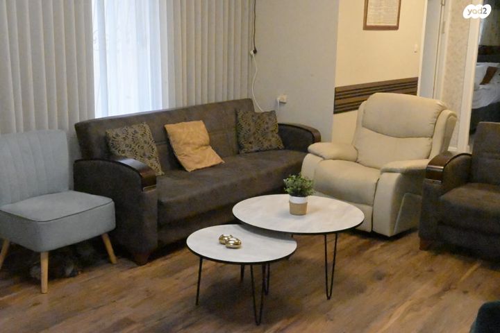 דירה, מנוחה ונחלה 14, ג' / מרכז מזרח העיר, רחובות