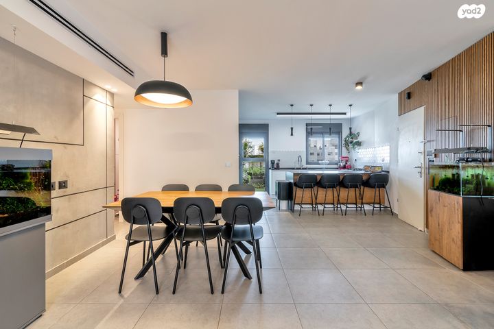 דירה, גדרה מזרח, גדרה