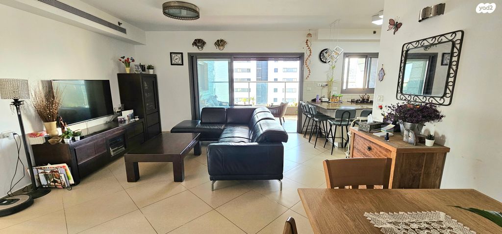 דירה, אסירי ציון 19, מגדיאל, הוד השרון