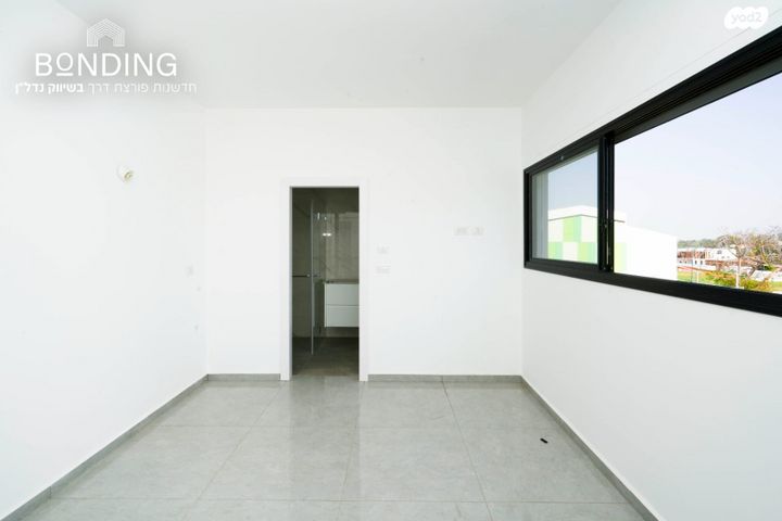 דו משפחתי, יער בית קשת 55, שכונה 11, תל מונד