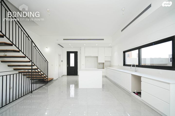 דו משפחתי, יער בית קשת, שכונה 11, תל מונד