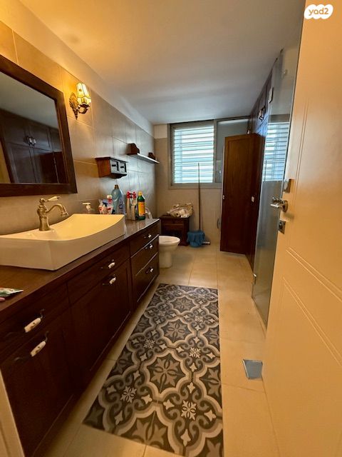 דירה, המעלות, ותיקים, כפר סבא