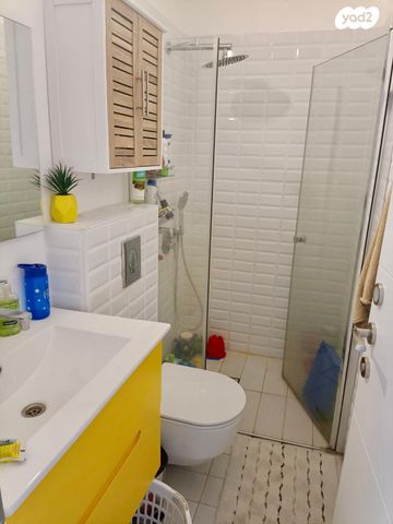 גג/ פנטהאוז, הרב קפאח, גרין ועם, חולון