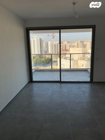 דירה, דרך משה דיין, כפיר, נווה כפיר, תל אביב יפו