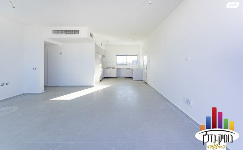 גג/ פנטהאוז, בן יהודה 47, הרצליה הצעירה, הרצליה