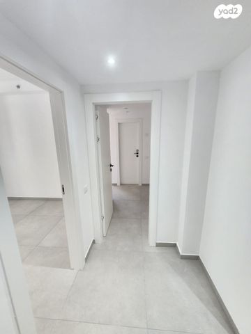 דירה, עיר היין, אשקלון