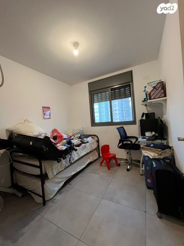 דירה, כרמי הנדיב, אחוזת רוטנר, קרית מלאכי