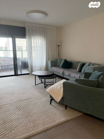 דירה, באר יעקב