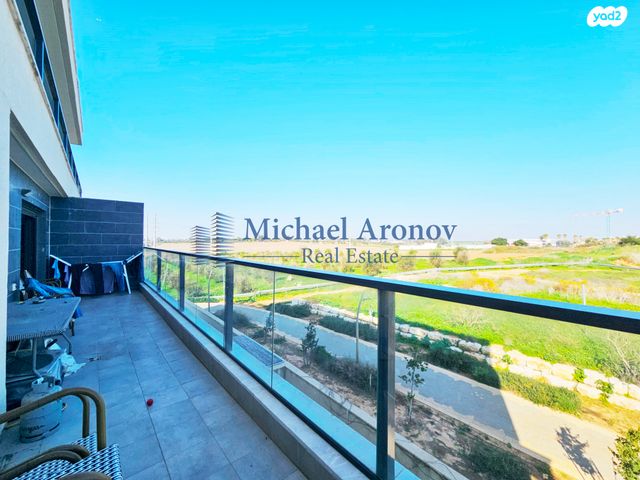 דירה, הארבל 20, פרדסיה, פרדסיה