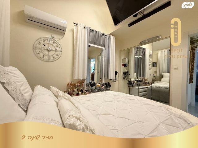 גג/ פנטהאוז, הנוריות, רמות יצחק, נשר