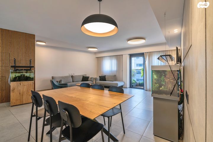 דירה, גדרה מזרח, גדרה