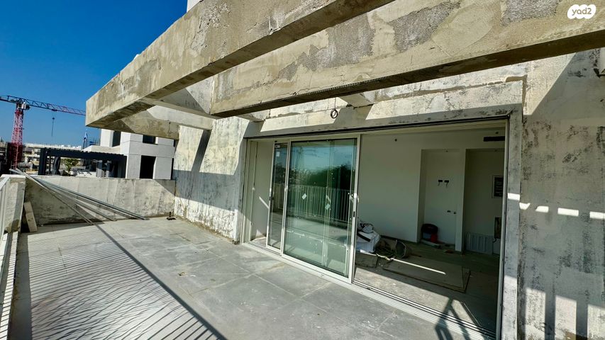 גג/ פנטהאוז, סוטין 15, תל אביב יפו