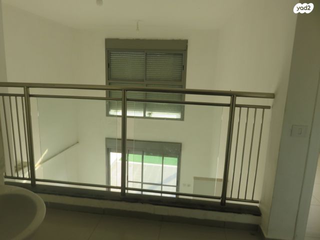 דופלקס, בית שמש