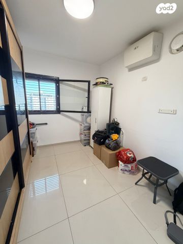 גג/ פנטהאוז, אשל, עפולה