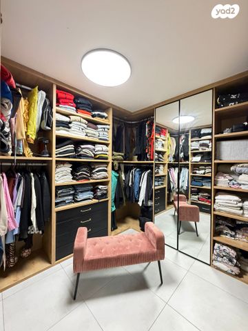 דירה, מגדל העמק