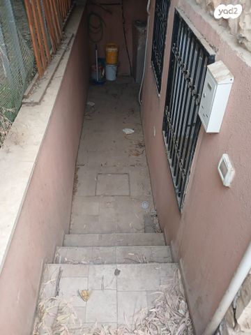 דירת גן, יחיאל, שוק תלפיות, חיפה