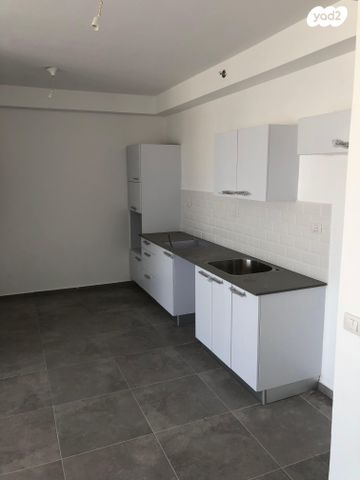 דירה, דרך משה דיין, כפיר, נווה כפיר, תל אביב יפו