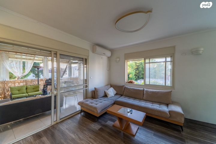 גג/ פנטהאוז