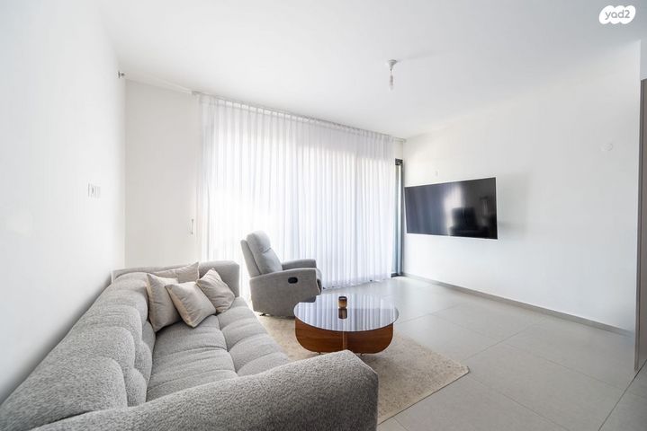 דירה, נאות אריאל שרון, קרית אונו