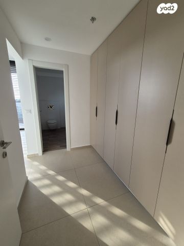 דופלקס, אלון, רמת השרון