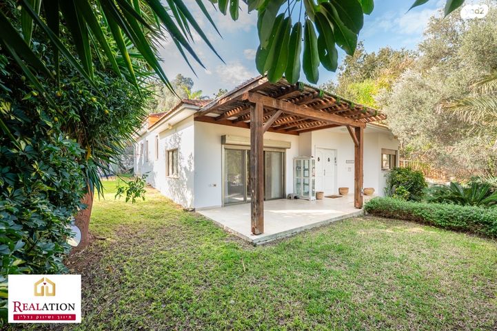 בית פרטי/ קוטג', יפה נוף, בנימינה גבעת עדה