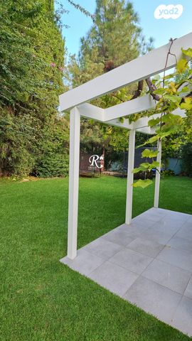 בית פרטי/ קוטג', סביון