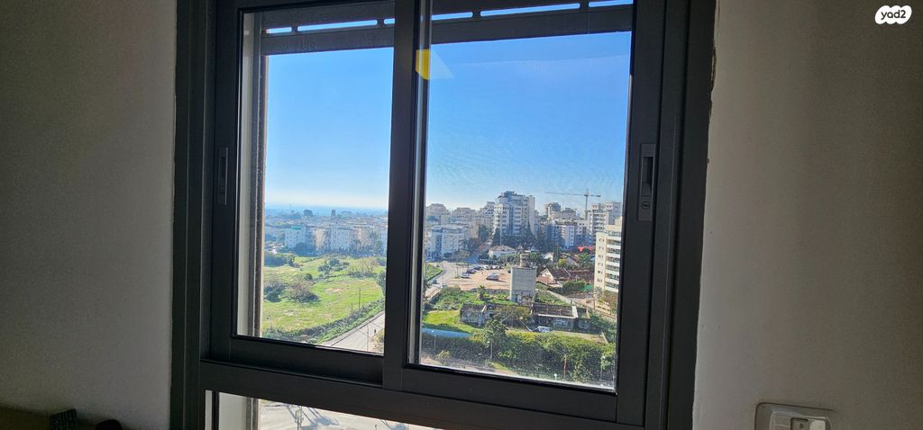 דירה, הוד השרון