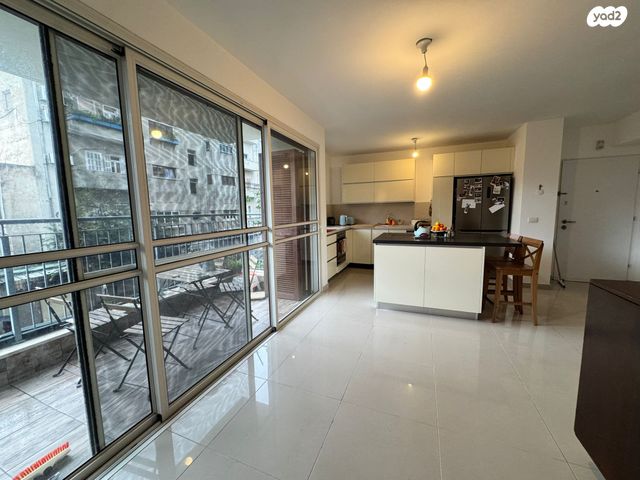 דירה, יהודה הימית, צפון יפו, המושבה האמריקאית-גרמנית, תל אביב יפו