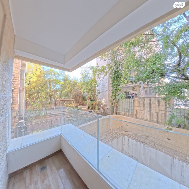 מרדכי כספי 8