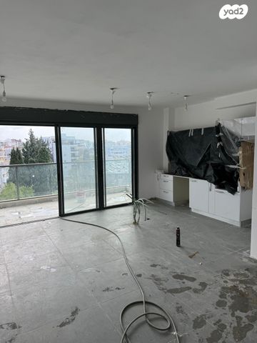 דירה, הפרדסים, מרכז, הרצליה