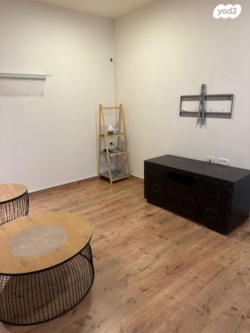 דו משפחתי, רמת שרת, ירושלים