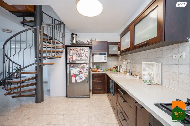 דופלקס, נווה גנים, פרדס חנה כרכור