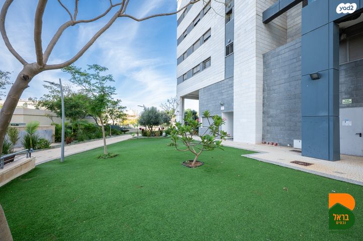 דירה, היובל, אור עקיבא