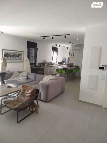 יאיר רוזנבלום 