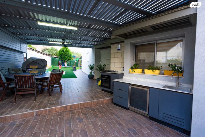 בית פרטי/ קוטג', הזית, יערה, יערה