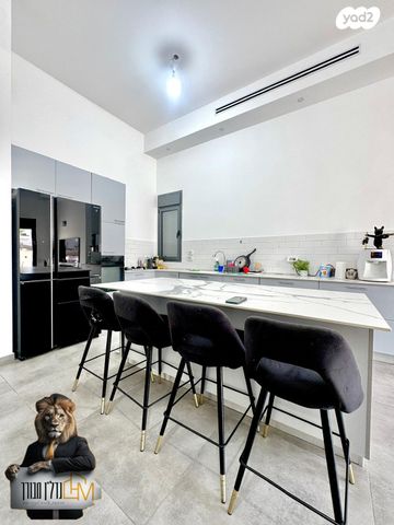 דירת גן, יצחק שמיר 9, נווה שרון / שער העיר, נתיבות