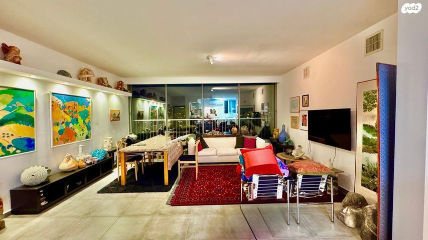 נווה אביבים