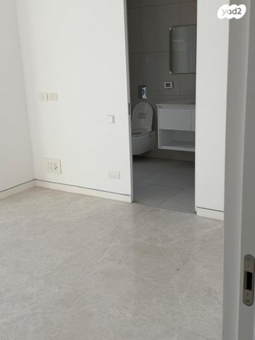 דירה, ויצמן 30, הצפון החדש - כיכר המדינה, תל אביב יפו