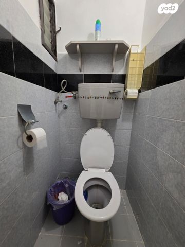 דירה, שדרות רוברט סולד, קרית ים  א', קרית ים