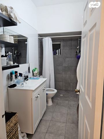 דירת גן, רופין, הרצליה