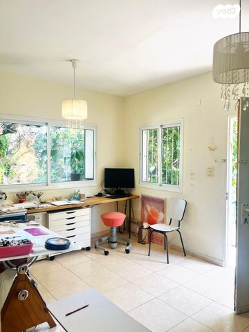 דירת גן, הפלמ"ח, הל"ה, גבעתיים