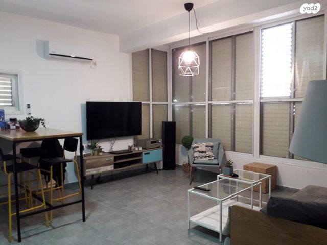 דירה, שדרות ירושלים 18, תל יהודה, רמת גן