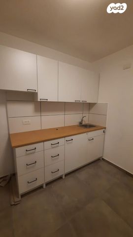 דירה, יהושע חנקין 116, קרית אילון, חולון