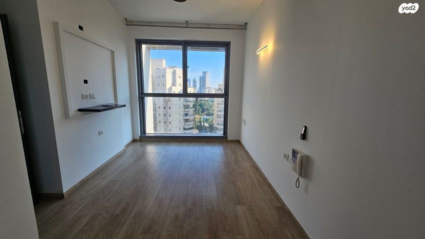 דירה, הרי הגלעד 4, בורסה, רמת גן