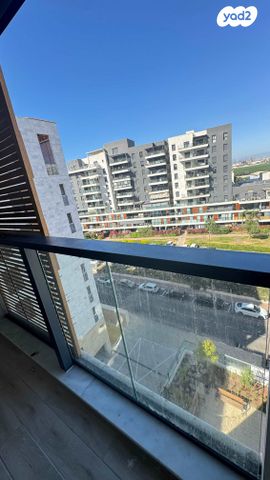 דירה, אשכולות, עמק הכרמל, נשר