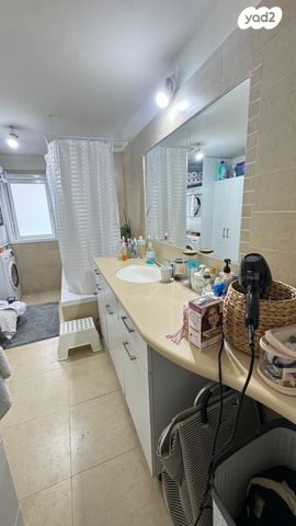 דירה, שינקין, גבעתיים