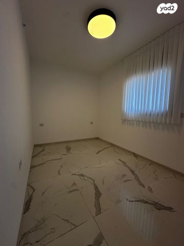 גג/ פנטהאוז, עיר, מרכז העיר, נהריה